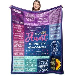 My Aunt is Pretty Awesome Throw Blanket. Brand New.